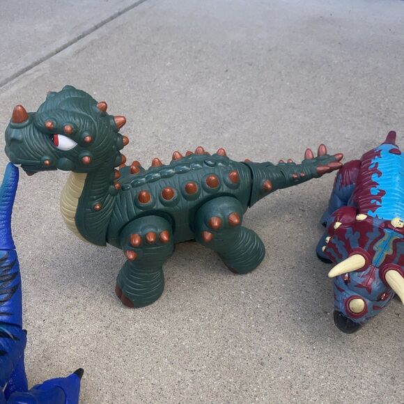 Jurassic world Dinosaur & 4 Imaginext Dinosaur Lot T-Rex Triceratops - Picture 6 of 8